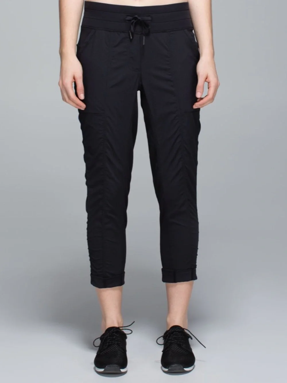 Lululemon Women's Pant Drawstring Street to Studio II, Mid-Rise, Size 2